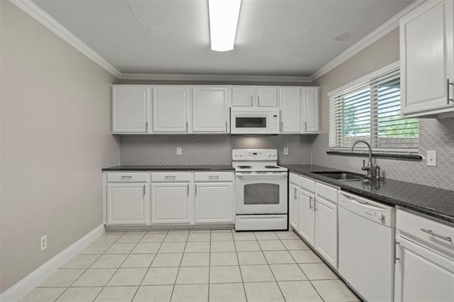 2223 Lockwood Drive - Photo 12