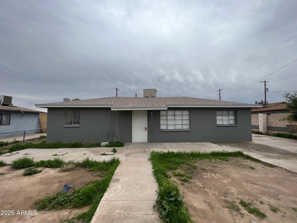 2233 E Wood Street - Photo 3
