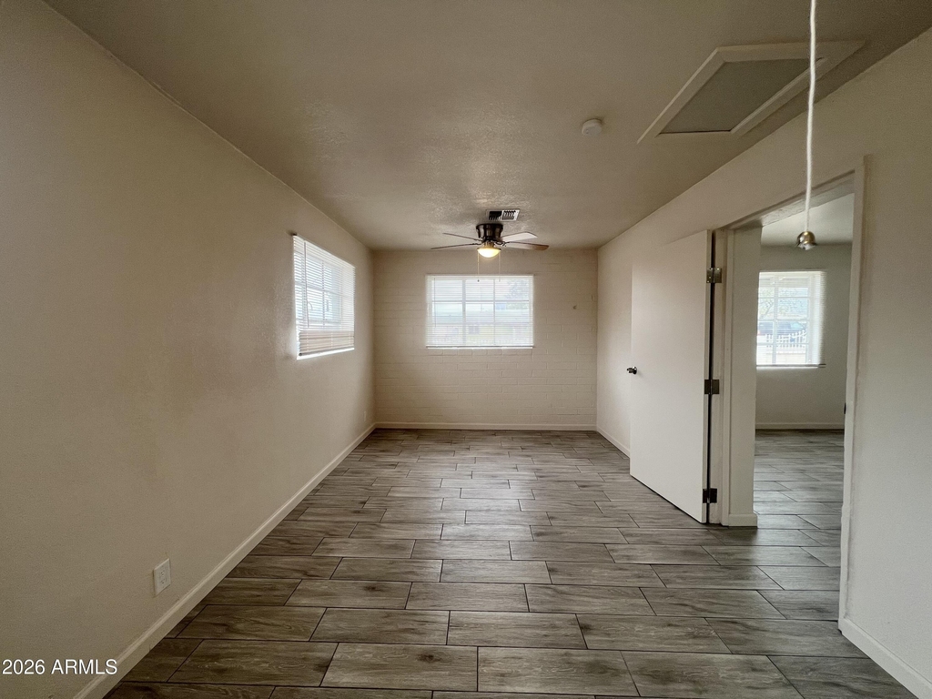 2233 E Wood Street - Photo 14