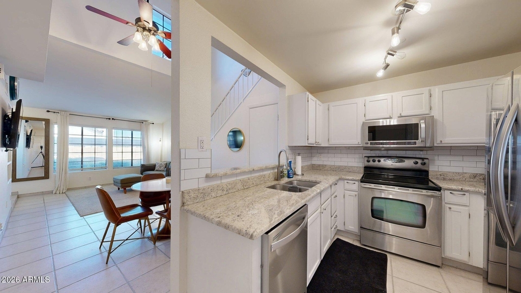 8625 E Belleview Place - Photo 2