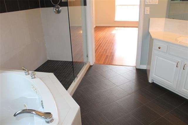 11000 Breezewood Drive - Photo 12