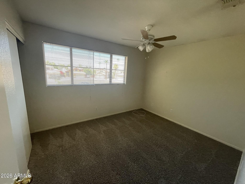 4725 E Goldfinch Gate Lane - Photo 7