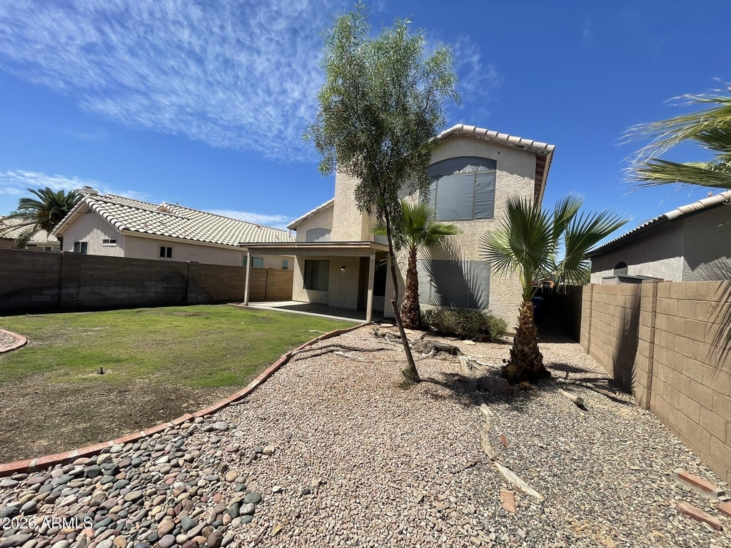 4725 E Goldfinch Gate Lane - Photo 15