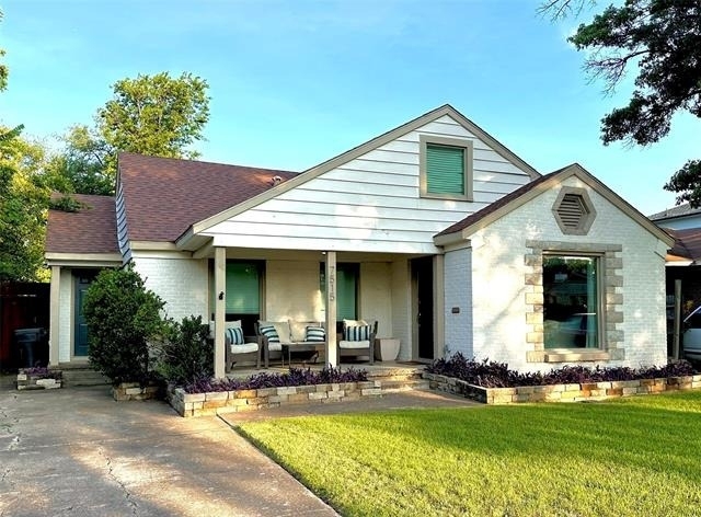 7515 Morton Street - Photo 1