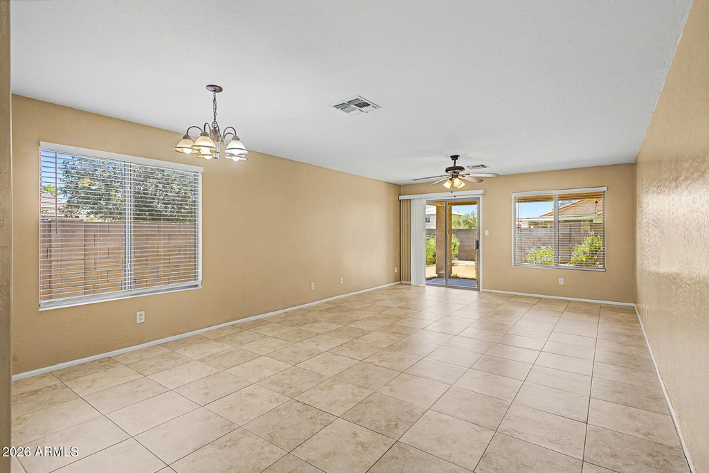 13153 W Mauna Loa Lane - Photo 4