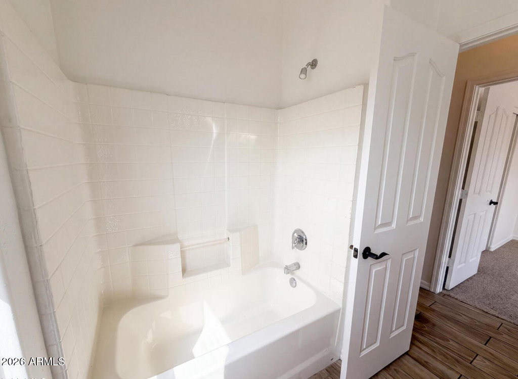 606 W Beautiful Lane - Photo 37