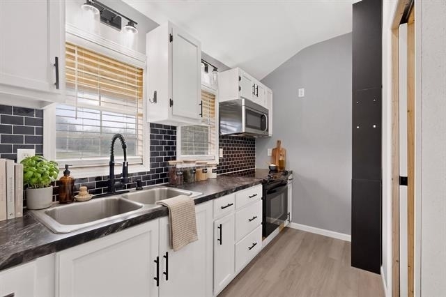 1661 E 2nd Street - Photo 10