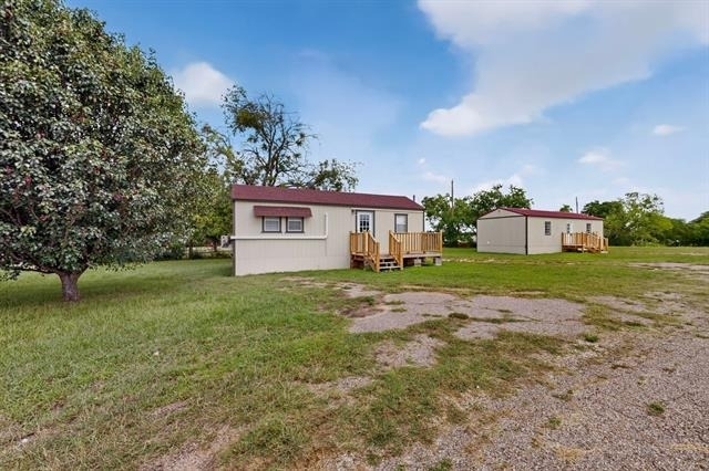 1661 E 2nd Street - Photo 3