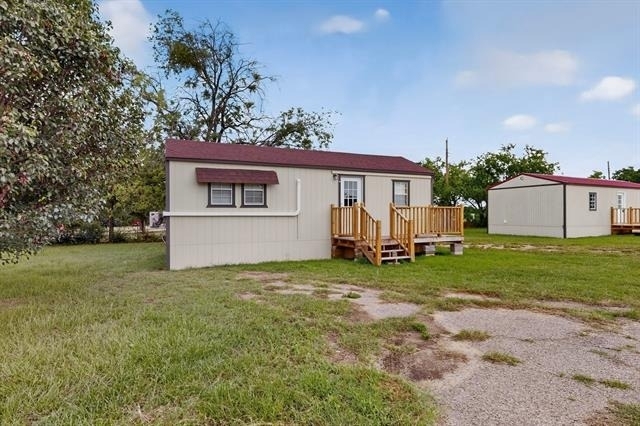 1661 E 2nd Street - Photo 6