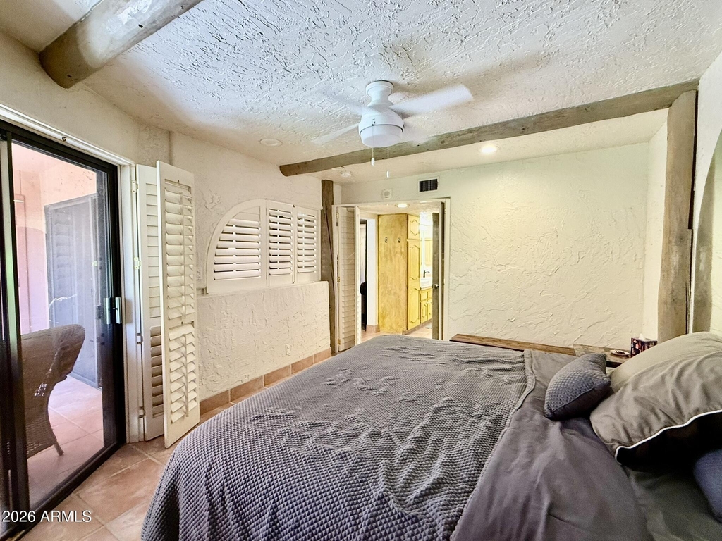 4303 E Cactus Road - Photo 18