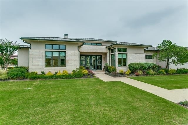 2218 Castilian Path - Photo 1