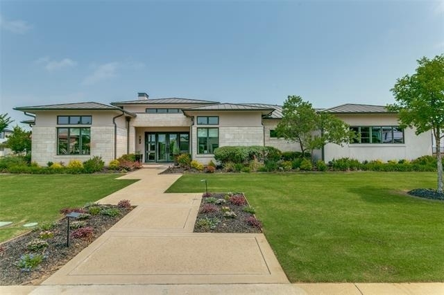 2218 Castilian Path - Photo 0