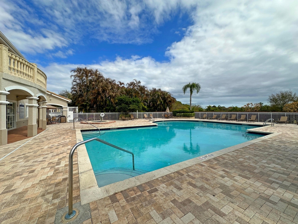 152 Sw Peacock Boulevard - Photo 31