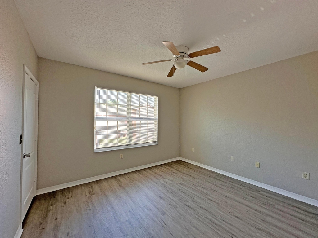 152 Sw Peacock Boulevard - Photo 8