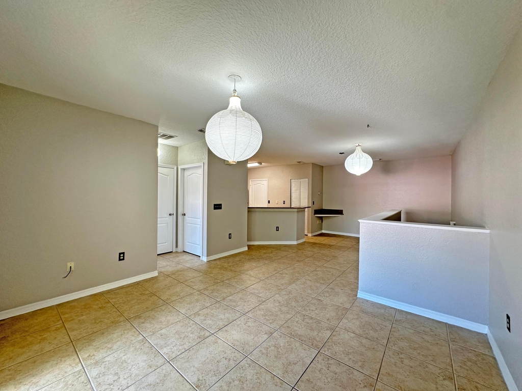 152 Sw Peacock Boulevard - Photo 4