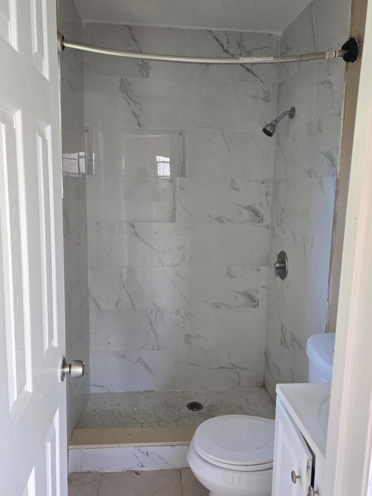 815 Silver Beach Road - Photo 3