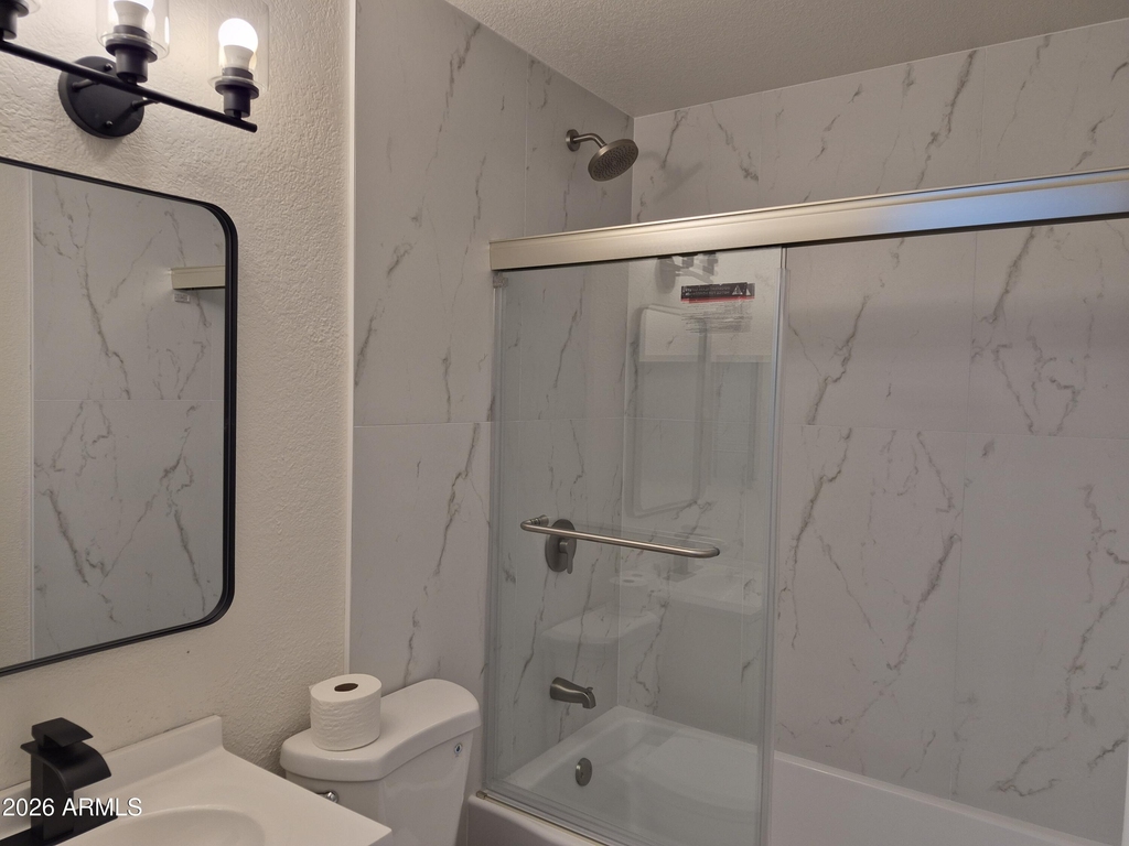 108 W Topeka Drive - Photo 7
