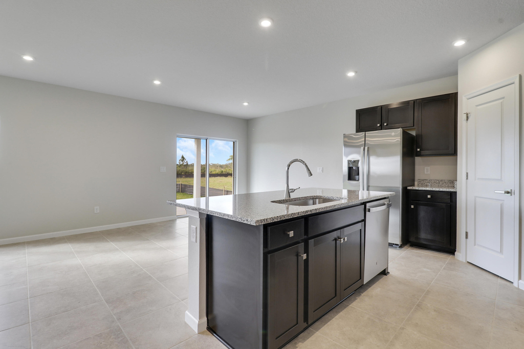 15404 Sw American Street - Photo 4