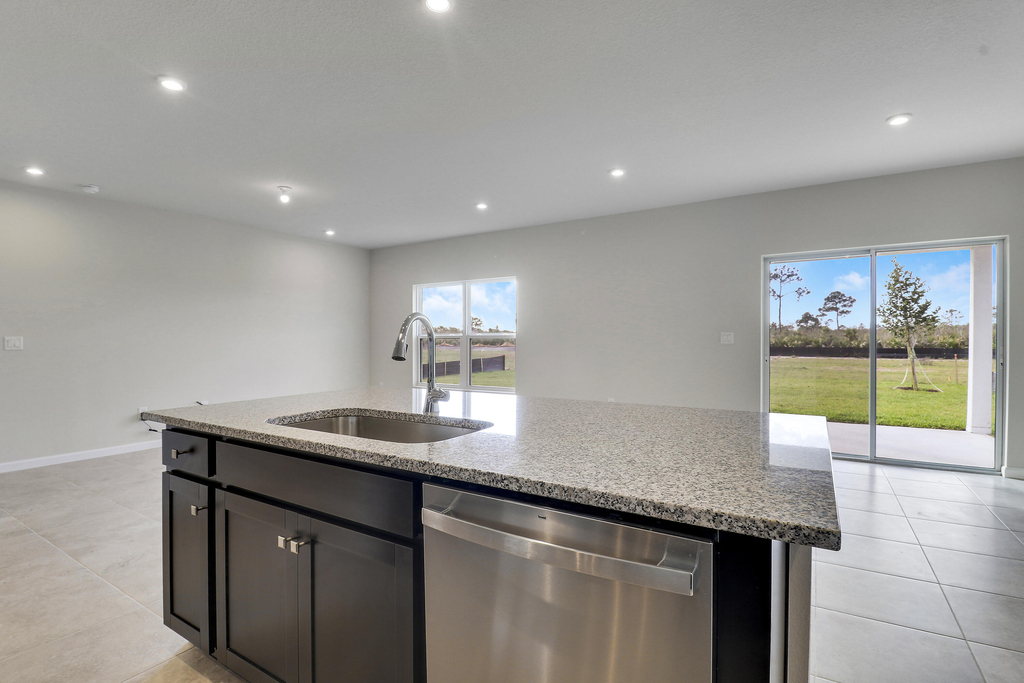 15404 Sw American Street - Photo 6