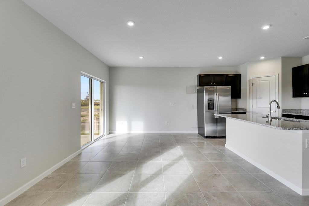 15404 Sw American Street - Photo 9