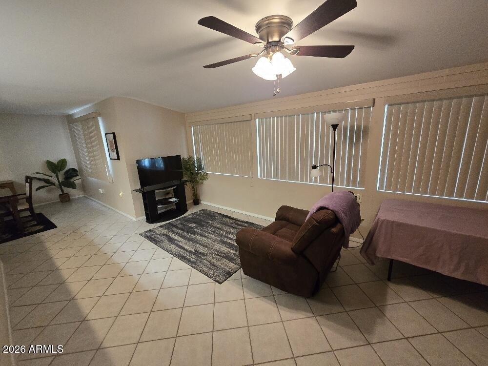 10007 W Clair Drive - Photo 11