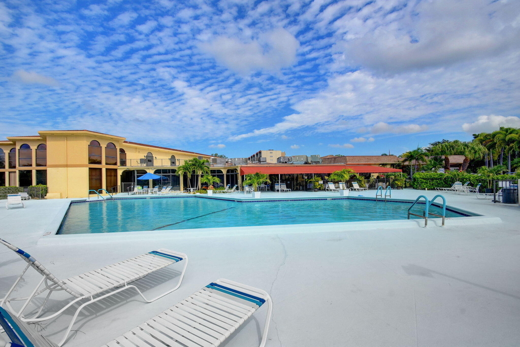 3590 Via Poinciana - Photo 51
