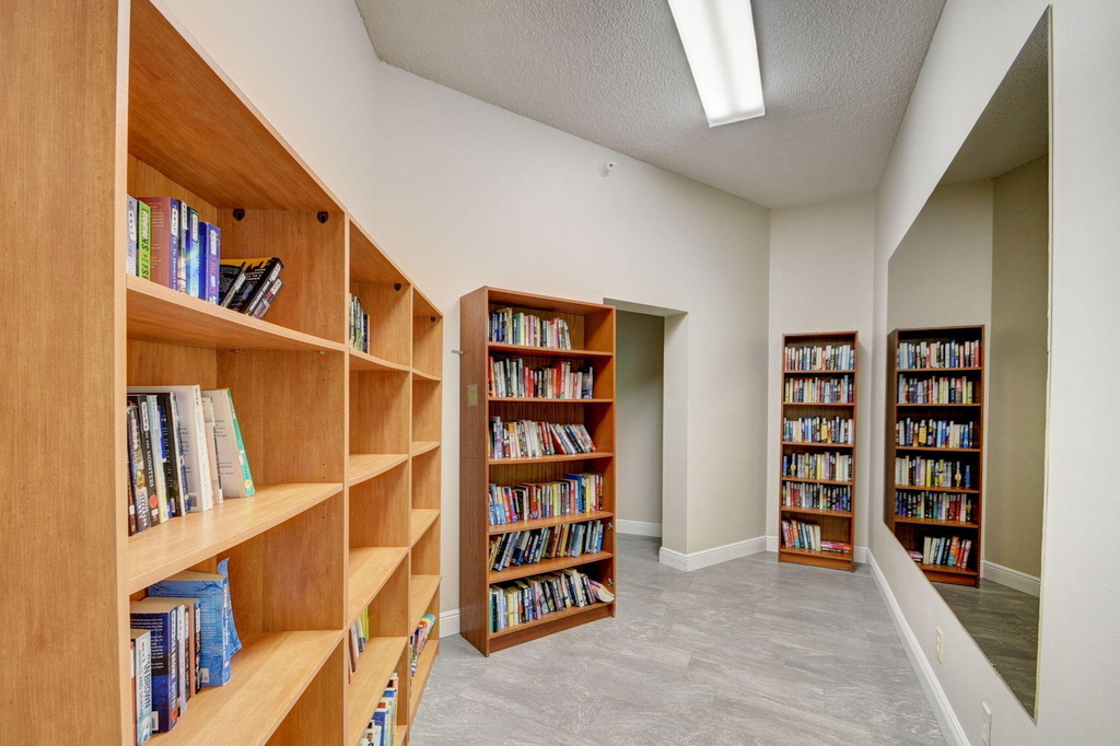 3590 Via Poinciana - Photo 59
