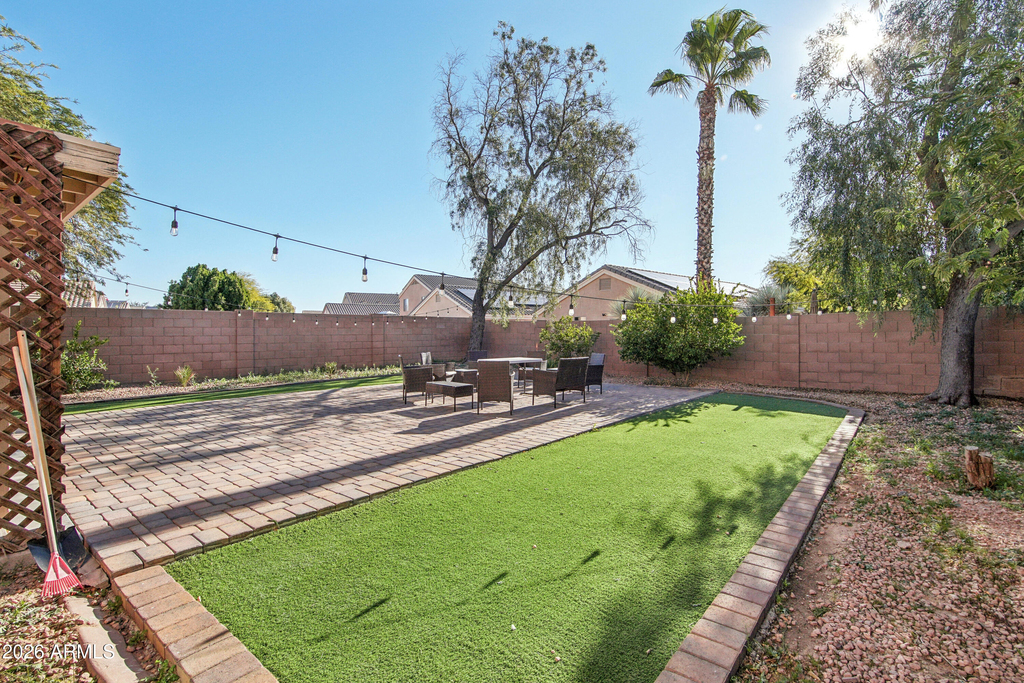 12571 W Mauna Loa Lane - Photo 34