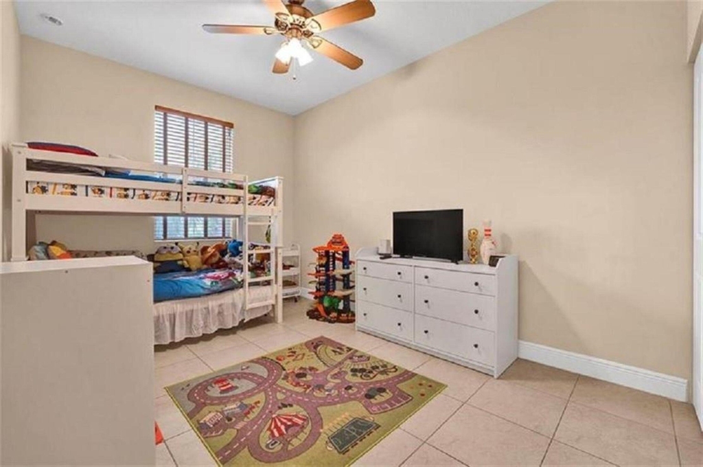 2930 Cascada Isles Way - Photo 17