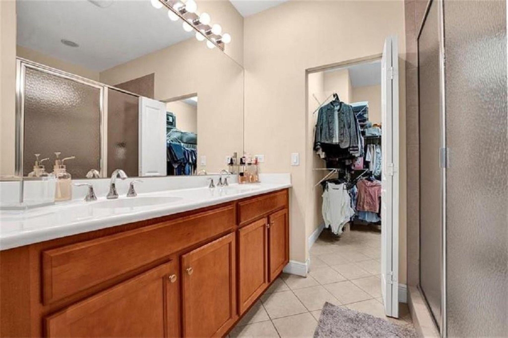 2930 Cascada Isles Way - Photo 10