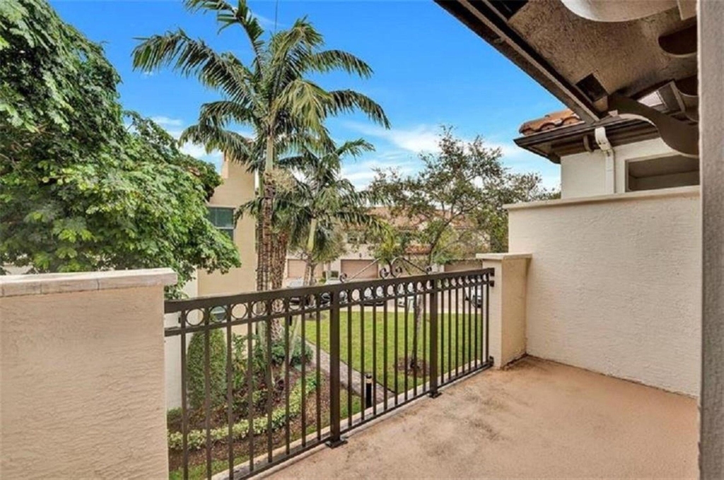 2930 Cascada Isles Way - Photo 14
