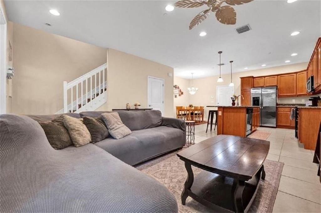 2930 Cascada Isles Way - Photo 4