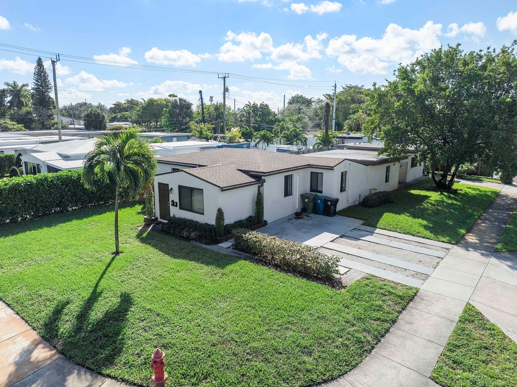 342 Sw 22nd Street - Photo 16