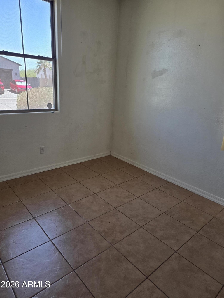12600 W Diaz Drive - Photo 7