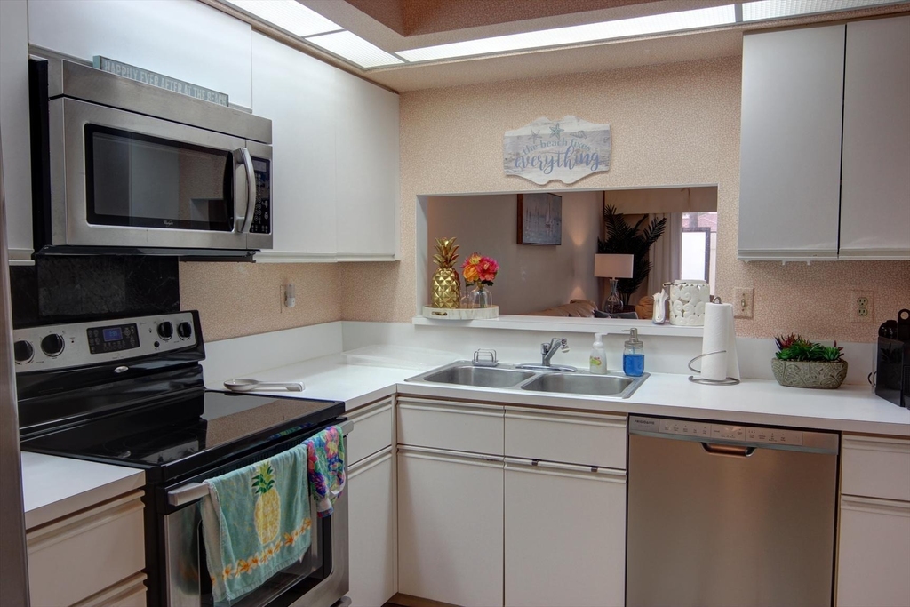508 Sea Oats Drive - Photo 13
