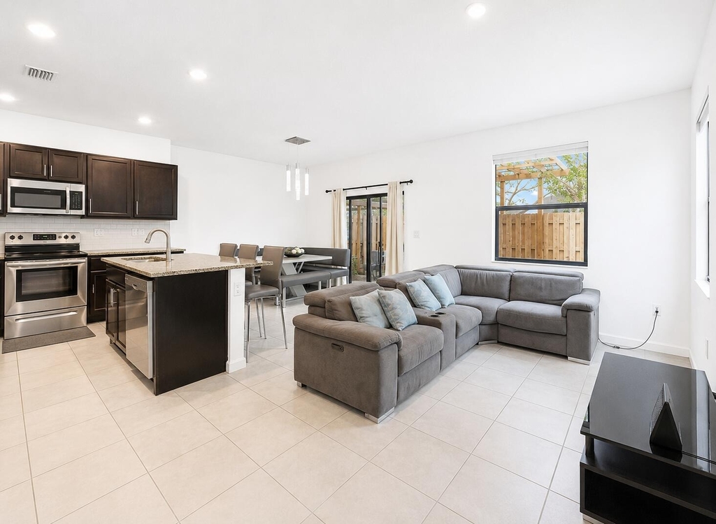20682 Ne 2nd Court - Photo 1