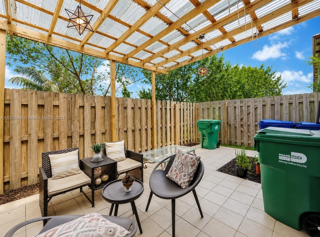 20682 Ne 2nd Court - Photo 7