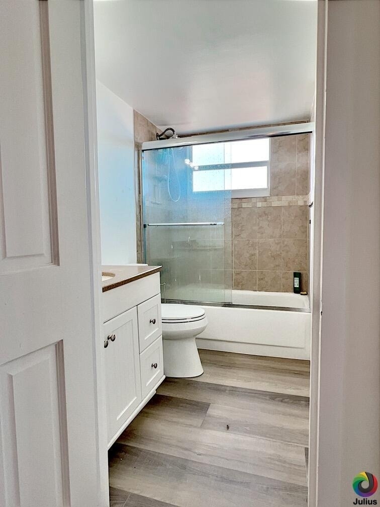 2555 Ne 11th Street - Photo 8