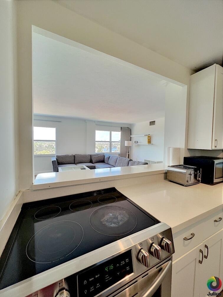 2555 Ne 11th Street - Photo 18