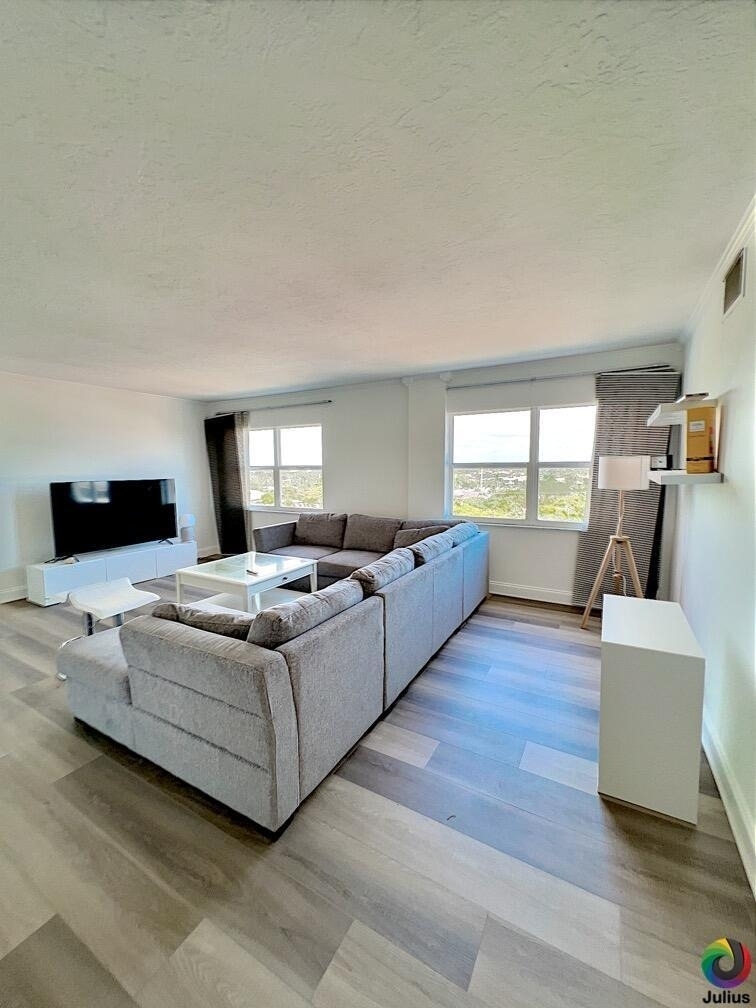 2555 Ne 11th Street - Photo 20