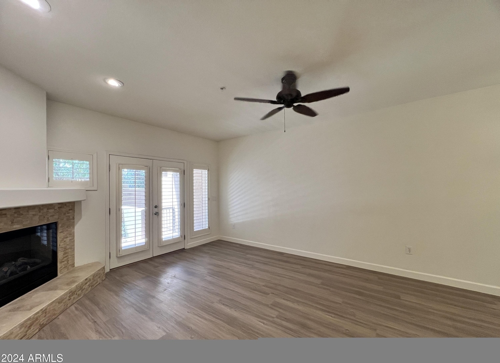 7021 E Earll Drive - Photo 5