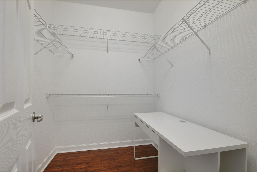 10342 Wellington Parc Drive - Photo 21