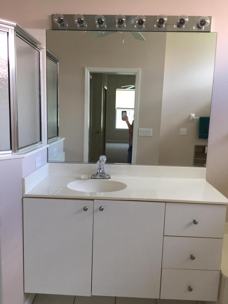 557 Sw New Castle Cove - Photo 12