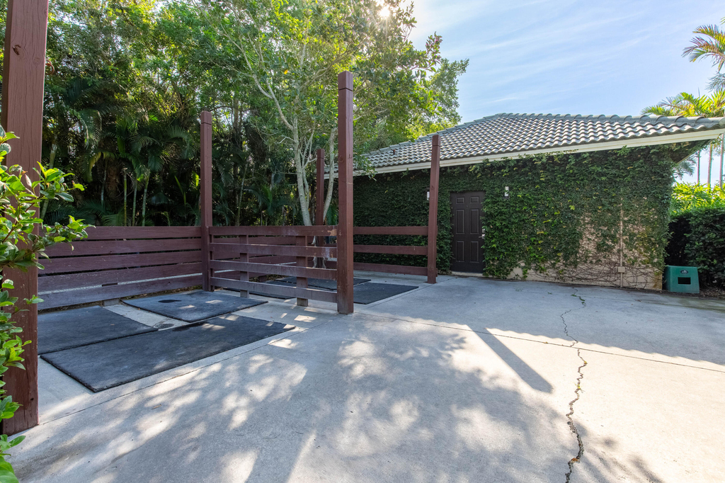 2583 Appaloosa Trail - Photo 9