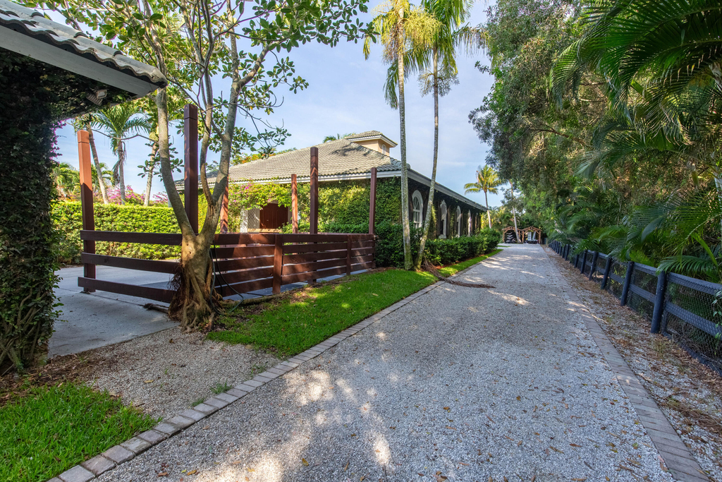 2583 Appaloosa Trail - Photo 33