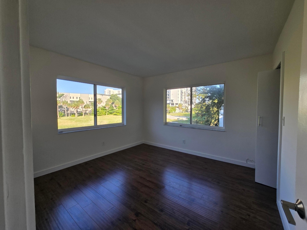 201 Se 6th Avenue - Photo 6