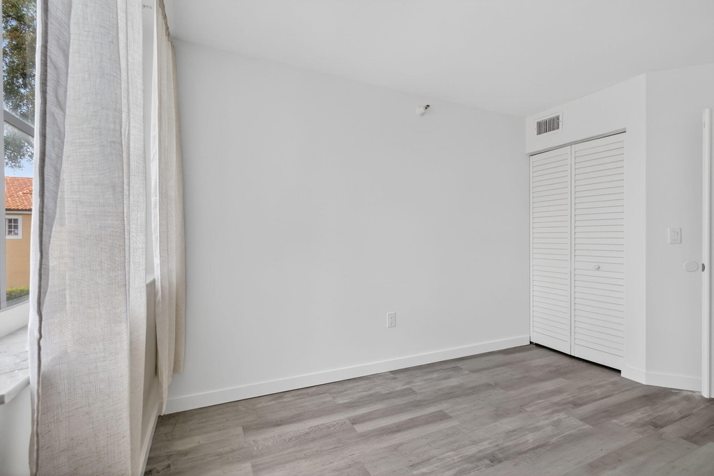 103 Yacht Club Way - Photo 23
