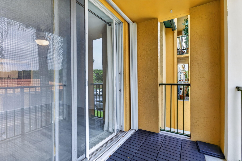 103 Yacht Club Way - Photo 34