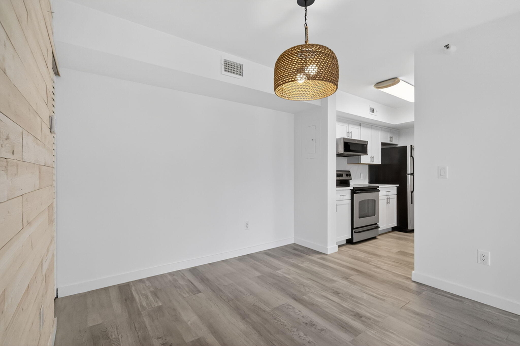 103 Yacht Club Way - Photo 14