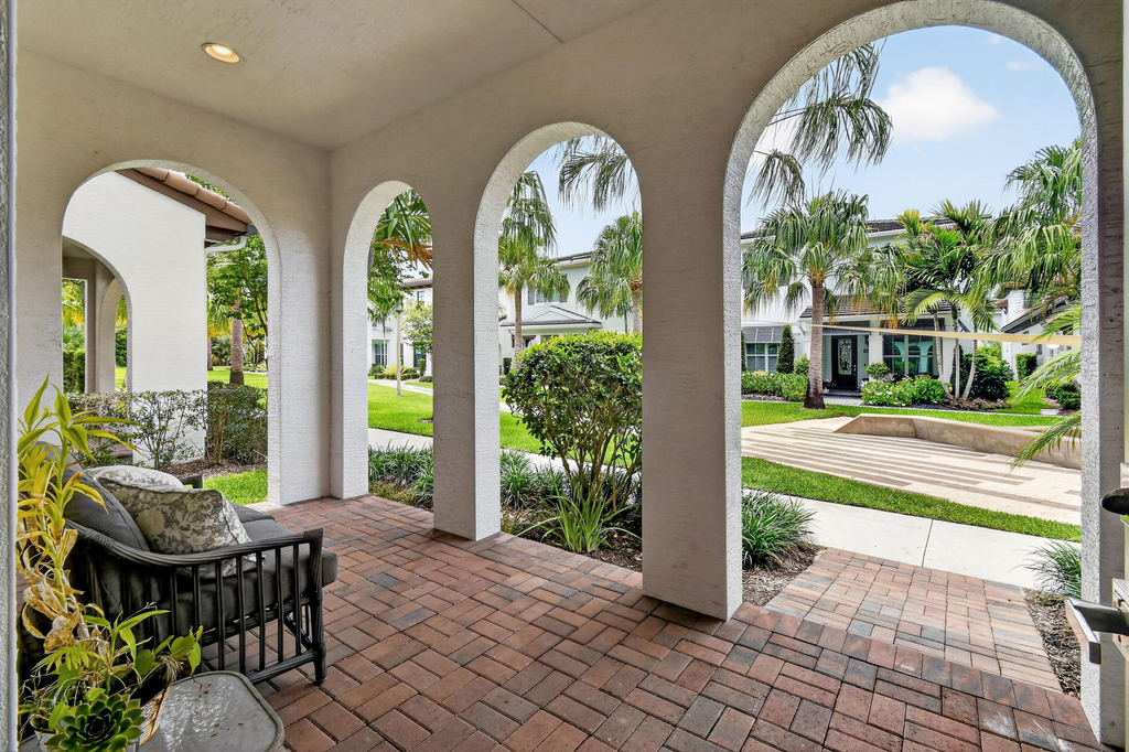 13279 Machiavelli Way - Photo 2